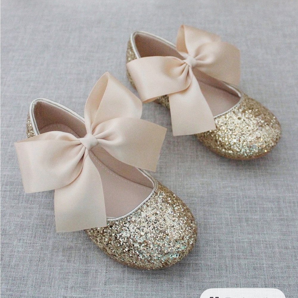 Gold Glitter Mary Jane Kids Shoes Size 11.5